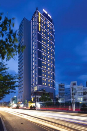 Ruby Hotel